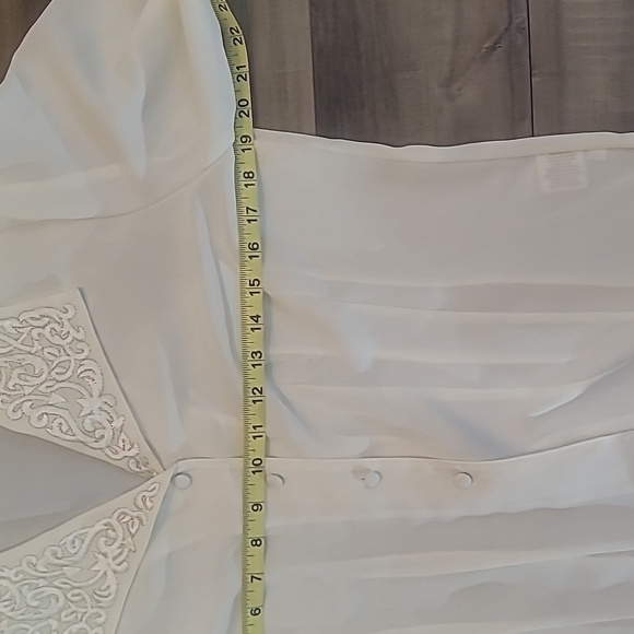 Vintage cream blouse embroidery collar and cuffs - Picture 12 of 15